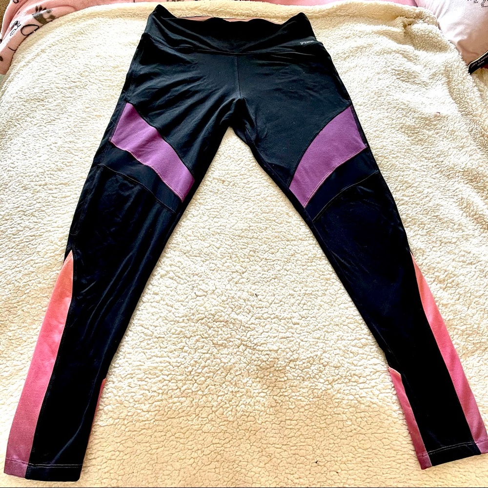 Pink Victoria's secret ultimate leggings large